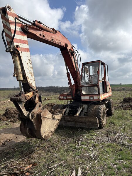 Excavator O&K MH4plus